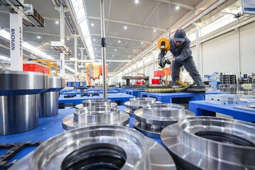 新春走基層 共享工廠 點(diǎn)亮中小企業(yè) 機(jī)器人夢(mèng)